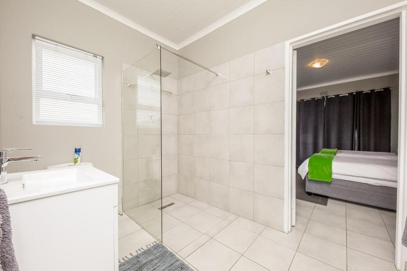 8 Bedroom Property for Sale in Grabouw Western Cape